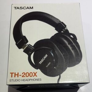 TH-200X Black Studio Headphones